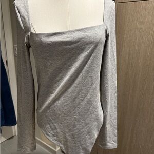Aritzia Gray Long Sleeve Bodysuit